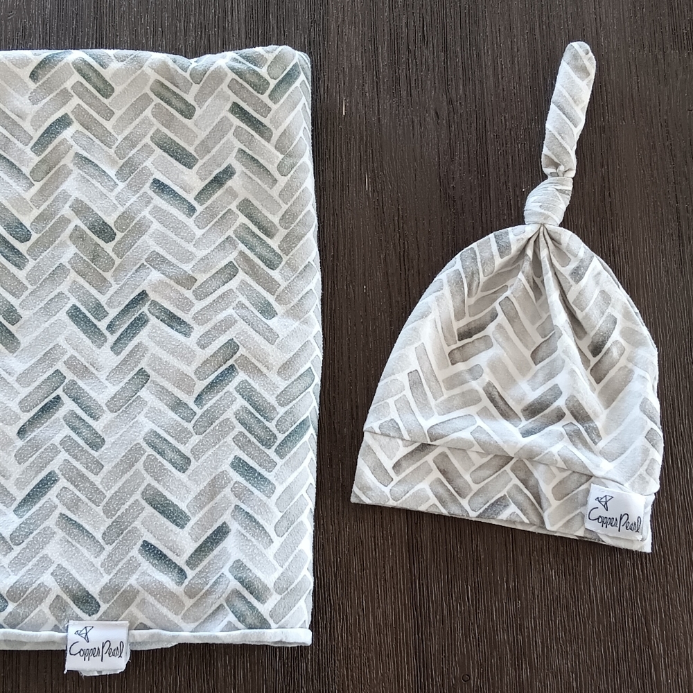 Copper Pearl Swaddle & Hat Set